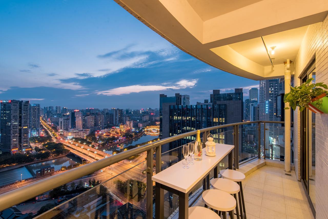 Pandahouse Aparthotel Чънду Екстериор снимка