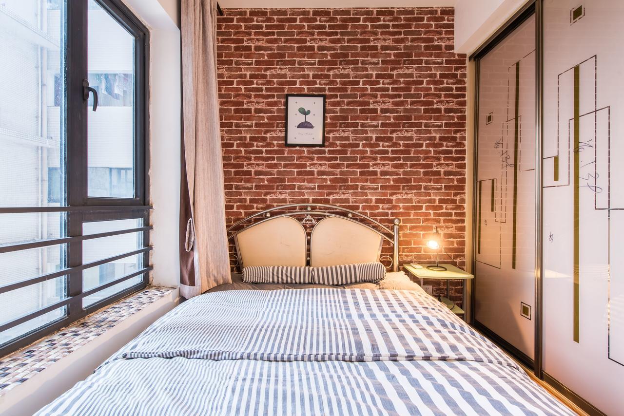 Pandahouse Aparthotel Чънду Екстериор снимка