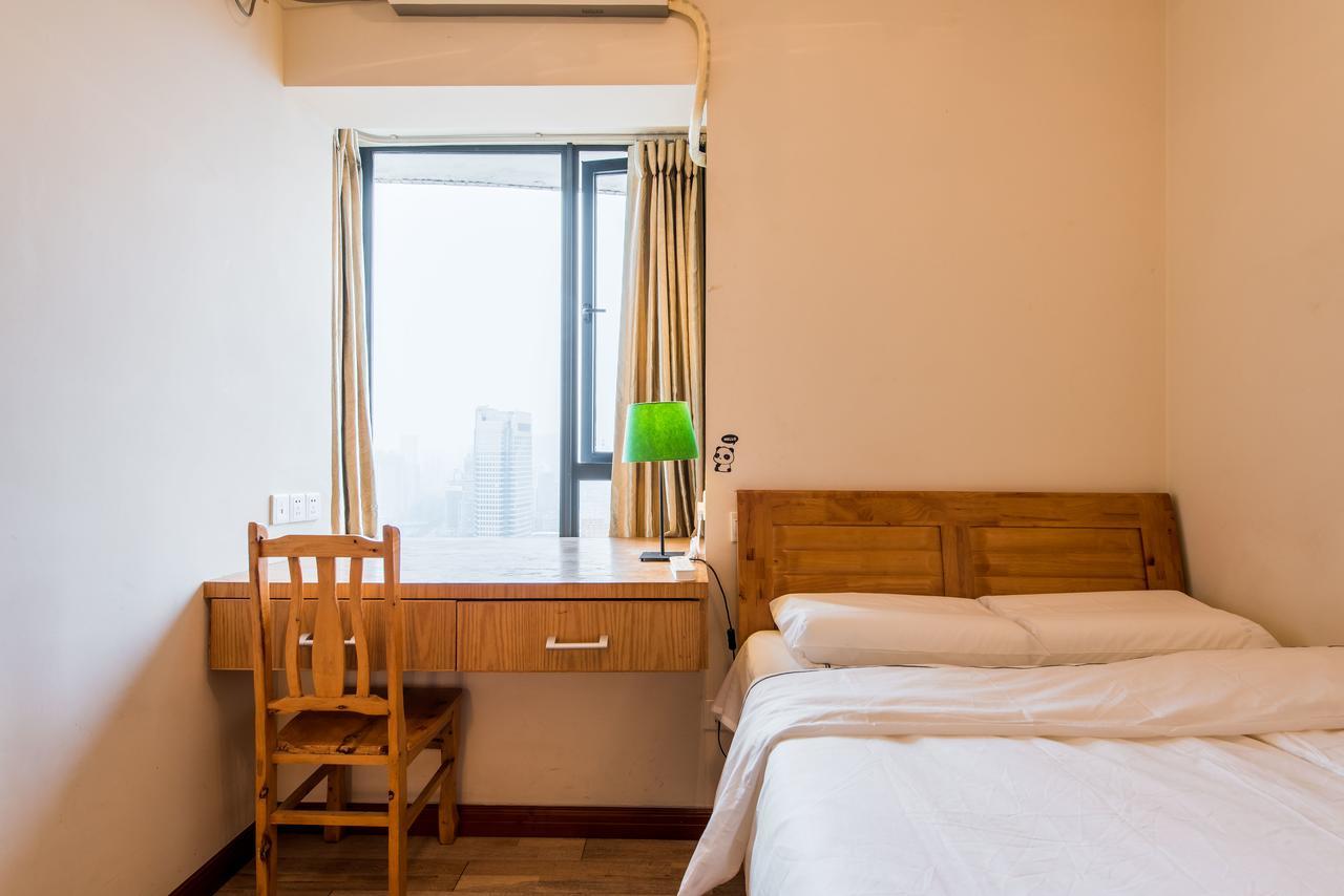Pandahouse Aparthotel Чънду Екстериор снимка